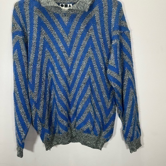 Vintage Objectivity Women’s Blue Grey Chevron Print Knit Sweater - Picture 5 of 11
